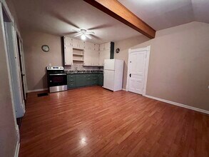 610 N Chestnut in Avoca, IA - Building Photo - Building Photo