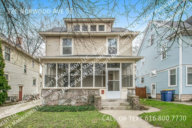 property at 326 Norwood Ave SE