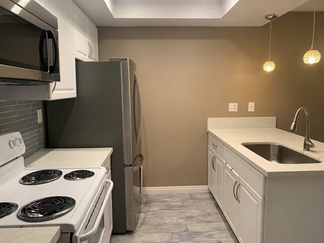 10699 San Diego Mission Rd-Unit -UNIT 101 in San Diego, CA - Building Photo - Building Photo