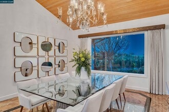 1121 Eagle Nest Ct in Danville, CA - Building Photo - Building Photo