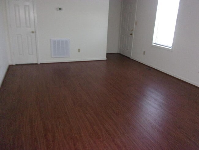 1372 S Maple St in Lebanon, TN - Building Photo - Building Photo