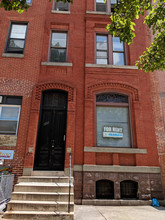 2211 N Charles St in Baltimore, MD - Building Photo - Building Photo