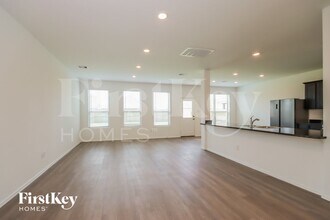 18940 Caney Frst Dr in New Caney, TX - Building Photo - Building Photo