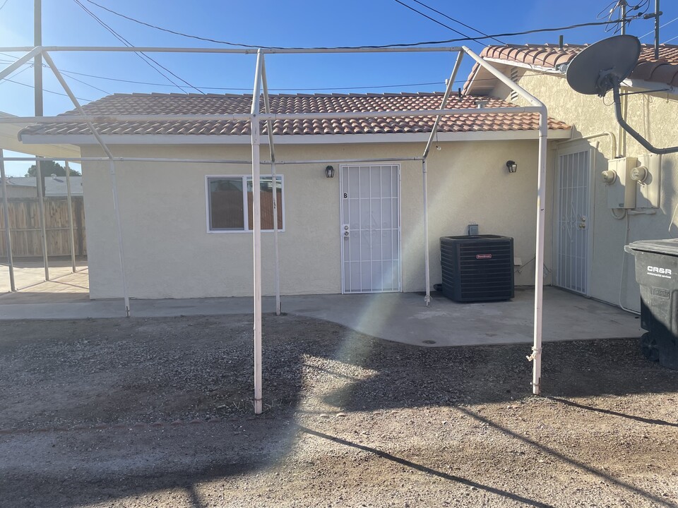 418 N 5th St in Blythe, CA - Building Photo