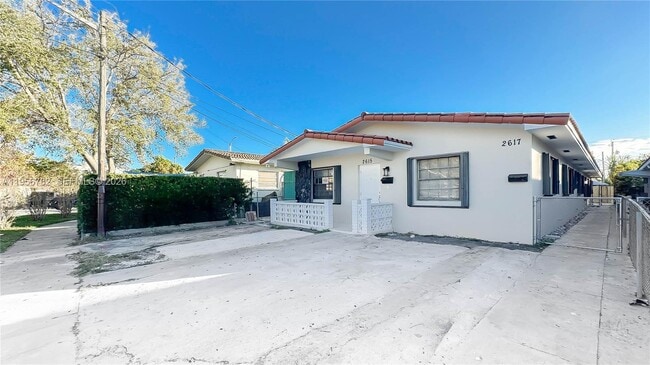 property at 2615 SW 32nd Ct