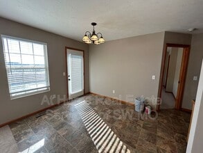 2600 W Garton Rd in Ozark, MO - Building Photo - Building Photo