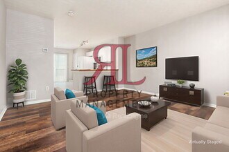 6022 Brice Park Dr in Canal Winchester, OH - Foto de edificio - Building Photo