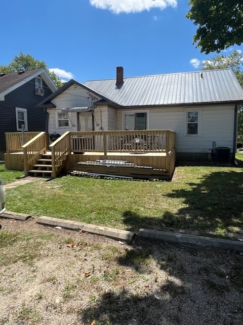 1212 W Carson St in Muncie, IN - Building Photo