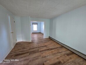 70 Oak St in Saratoga Springs, NY - Building Photo - Building Photo