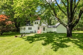 6232 NY-82 in Stanfordville, NY - Building Photo - Building Photo