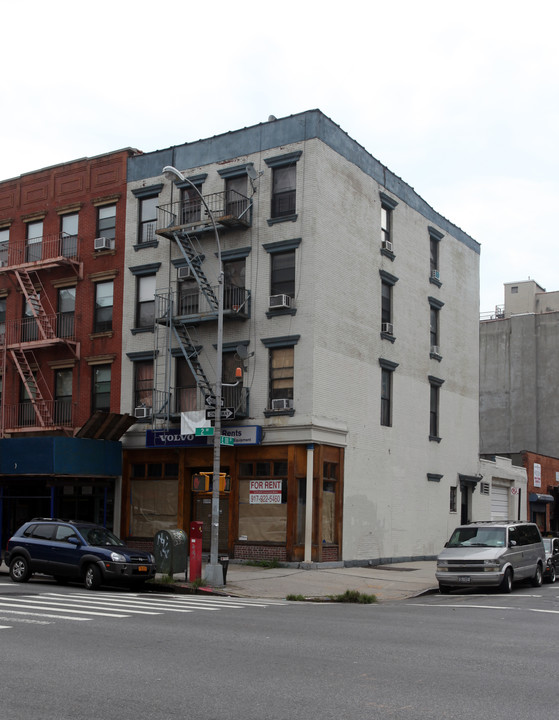 2162 Second Ave in New York, NY - Building Photo