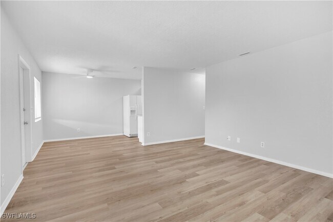 property at 4627 Bayshore Dr