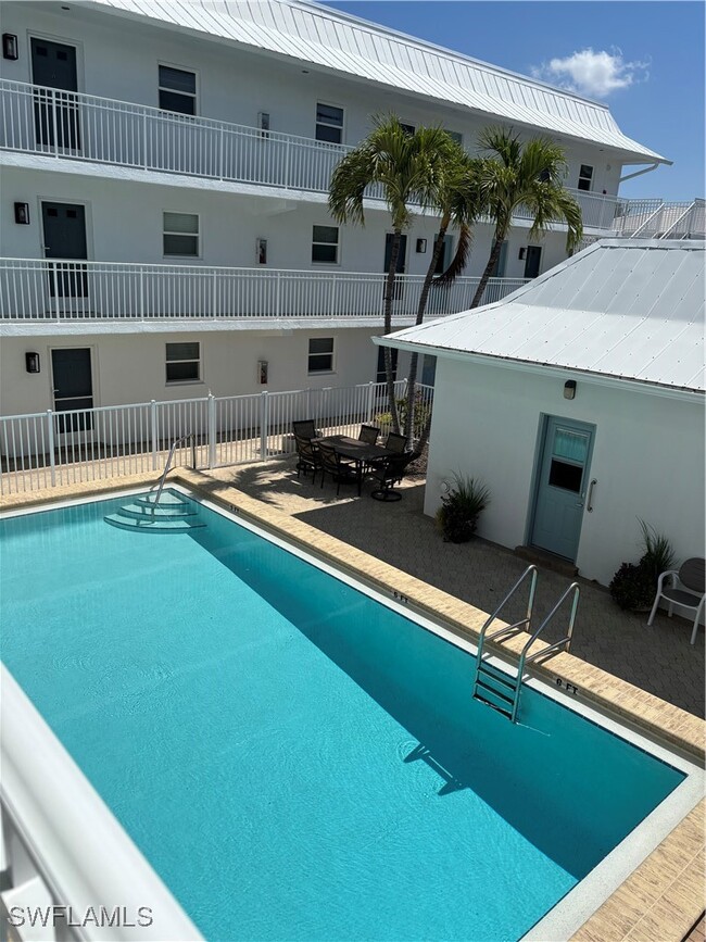 1021 3rd St S in Naples, FL - Building Photo - Building Photo