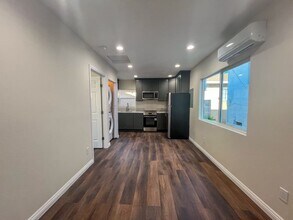 3733-3735 W 182nd St in Torrance, CA - Building Photo - Building Photo