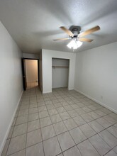 313 N Wooster St in Capron, IL - Building Photo - Building Photo