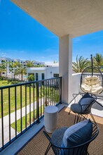 The Palmeri Residences in Naples, FL - Foto de edificio - Building Photo