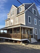 52 Ocean Rd N in Duxbury, MA - Building Photo