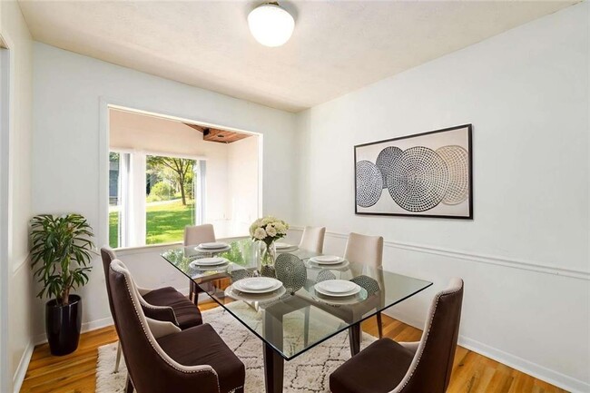 5158 Rock Eagle Dr in Stone Mountain, GA - Building Photo - Building Photo