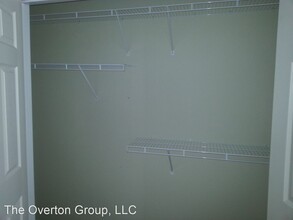 2070 Old Firetower Rd in Greenville, NC - Building Photo - Building Photo