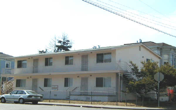 1481 9th St in Oakland, CA - Foto de edificio