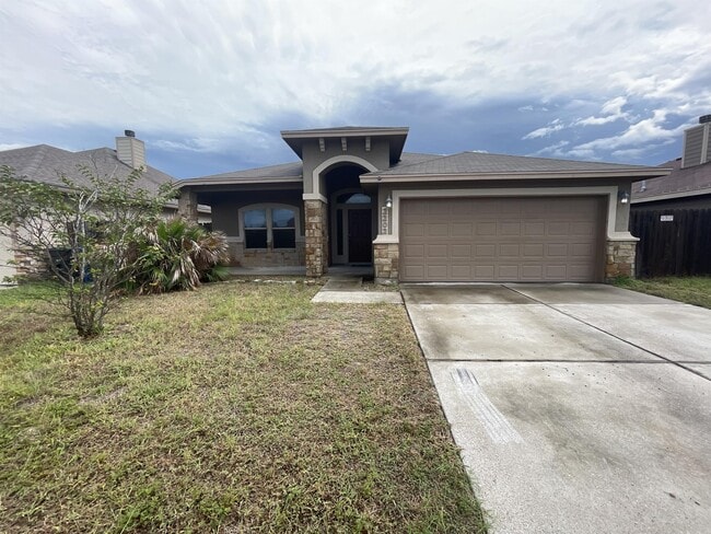 property at 2202 Retta Dr