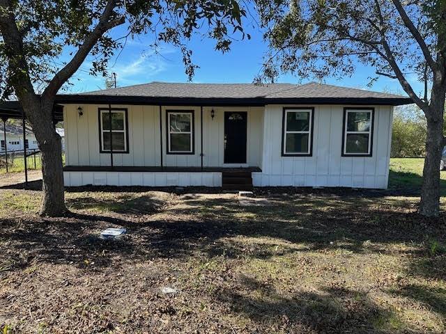 305 S Farm To Market 1138 in Nevada, TX - Building Photo