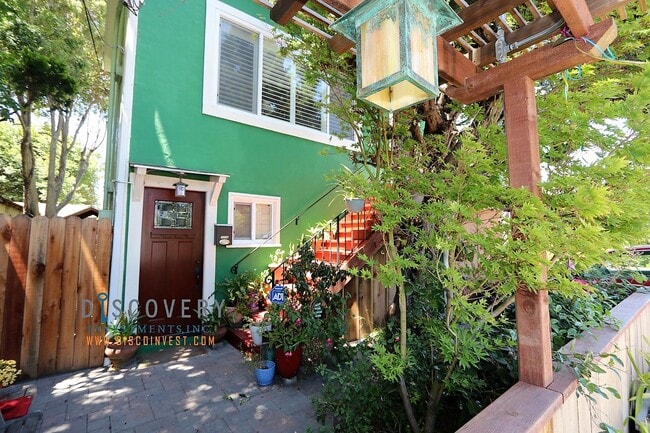 property at 3228 Boise St