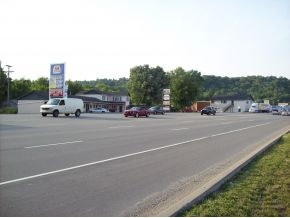 1085 E Eads Pky in Lawrenceburg, IN - Building Photo