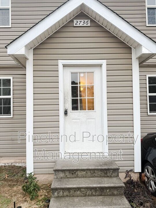 2736 George Owen Rd in Fayetteville, NC - Building Photo