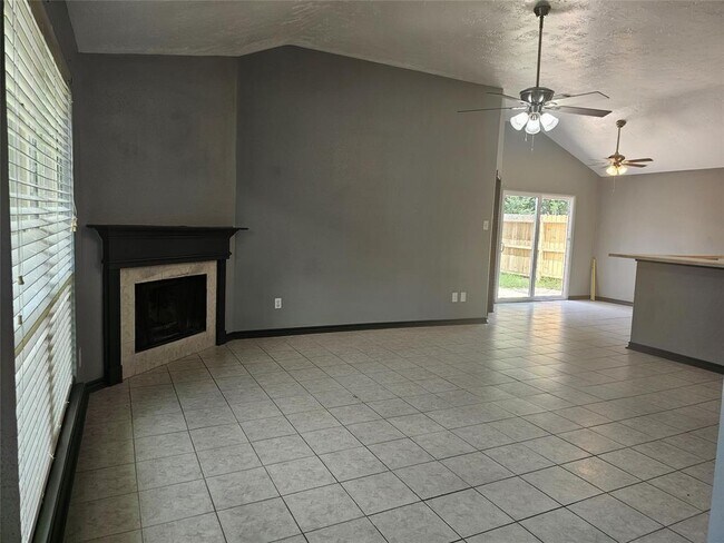 19738 Swan Valley Dr in Cypress, TX - Building Photo - Building Photo