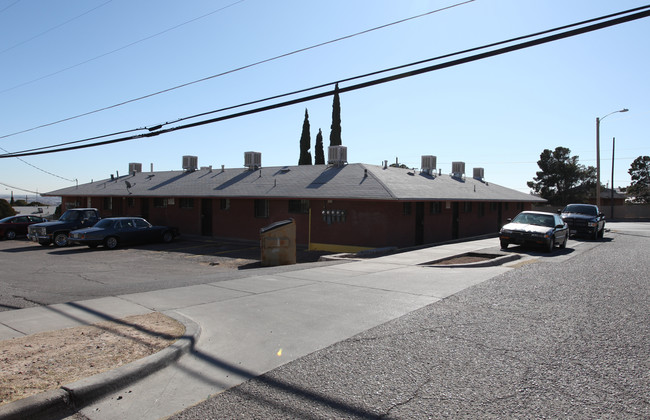 3701 Fred Wilson Ave in El Paso, TX - Foto de edificio - Building Photo