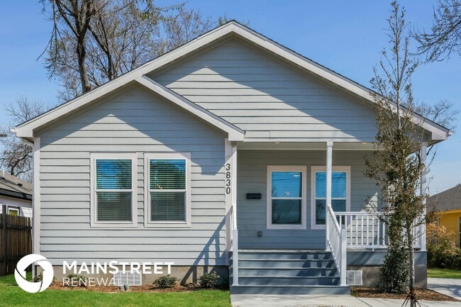 property at 3830 Holmes St