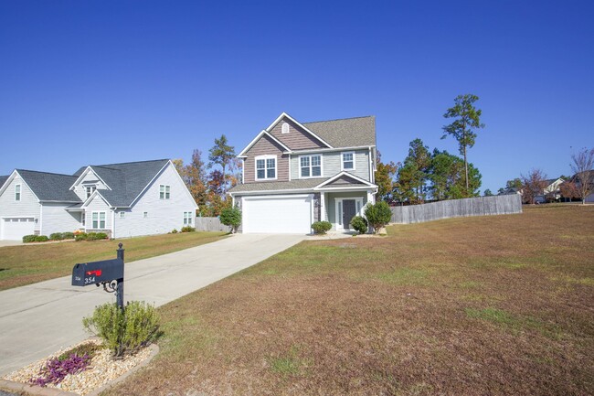 354 Turriff Way in Cameron, NC - Foto de edificio - Building Photo