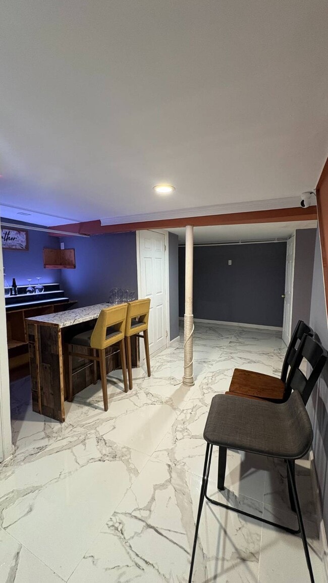22 Moore Dr in Bethpage, NY - Building Photo - Building Photo