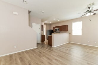 967 Wembly Hills Pl in Henderson, NV - Building Photo - Building Photo