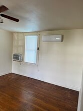 533 Spain St, Unit Upper in New Orleans, LA - Foto de edificio - Building Photo