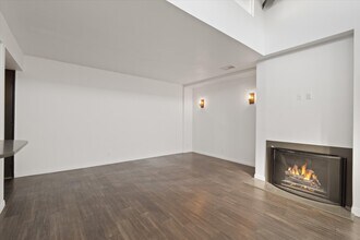 2175 S Beverly Glen Blvd, Unit 403 in Los Angeles, CA - Building Photo - Building Photo