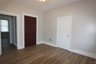 4614 Cecil Pl in St. Louis, MO - Building Photo - Building Photo