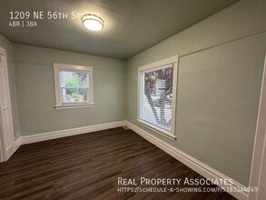 1209 NE 56th St in Seattle, WA - Building Photo - Building Photo