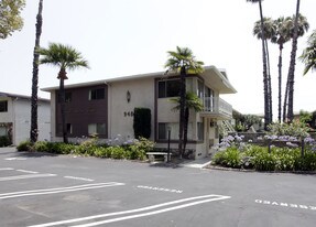 Villa Sierra Apartments in Arcadia, CA - Building Photo