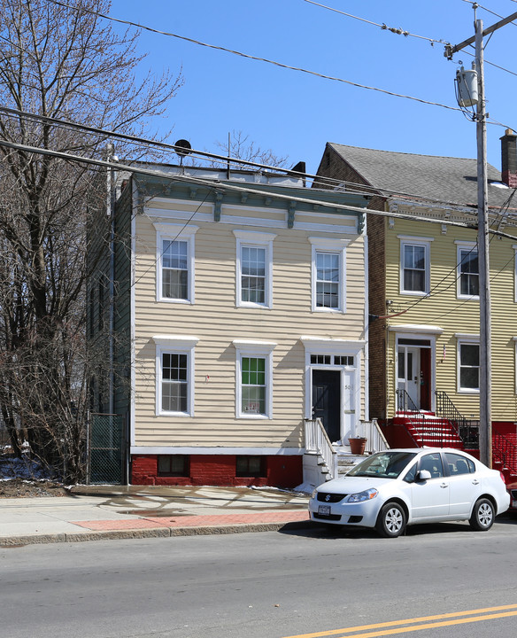 50 Delaware Ave in Albany, NY - Building Photo