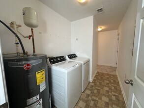 600 Indian Trail in Mc Caysville, GA - Building Photo - Building Photo