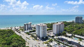 3000 E Sunrise Blvd in Fort Lauderdale, FL - Building Photo