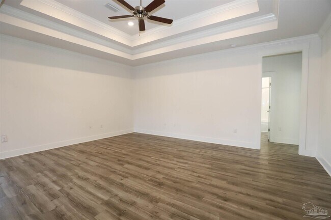 2110 Cambridge Park Dr in Gulf Breeze, FL - Building Photo - Building Photo