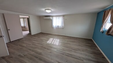 2971 Swandale Ct in Las Vegas, NV - Building Photo - Building Photo