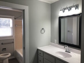 1090 Brown Ave in Cookeville, TN - Building Photo - Building Photo