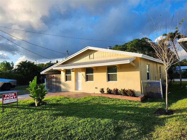 953 NE 34th St in Oakland Park, FL - Building Photo - Building Photo