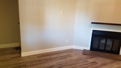 1565 Madras St SE, Unit 1 in Salem, OR - Building Photo - Building Photo