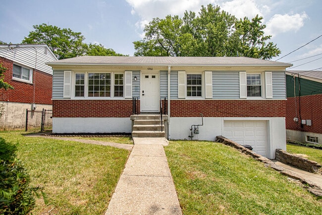 property at 5946 Sunridge Dr