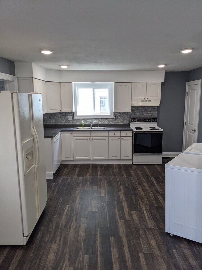 209 3rd St Apartments and Nearby Butler Apartments For Rent Butler, PA